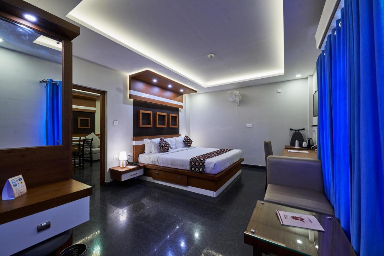 Hotel Vidya Residency Thrissur Zewnętrze zdjęcie
