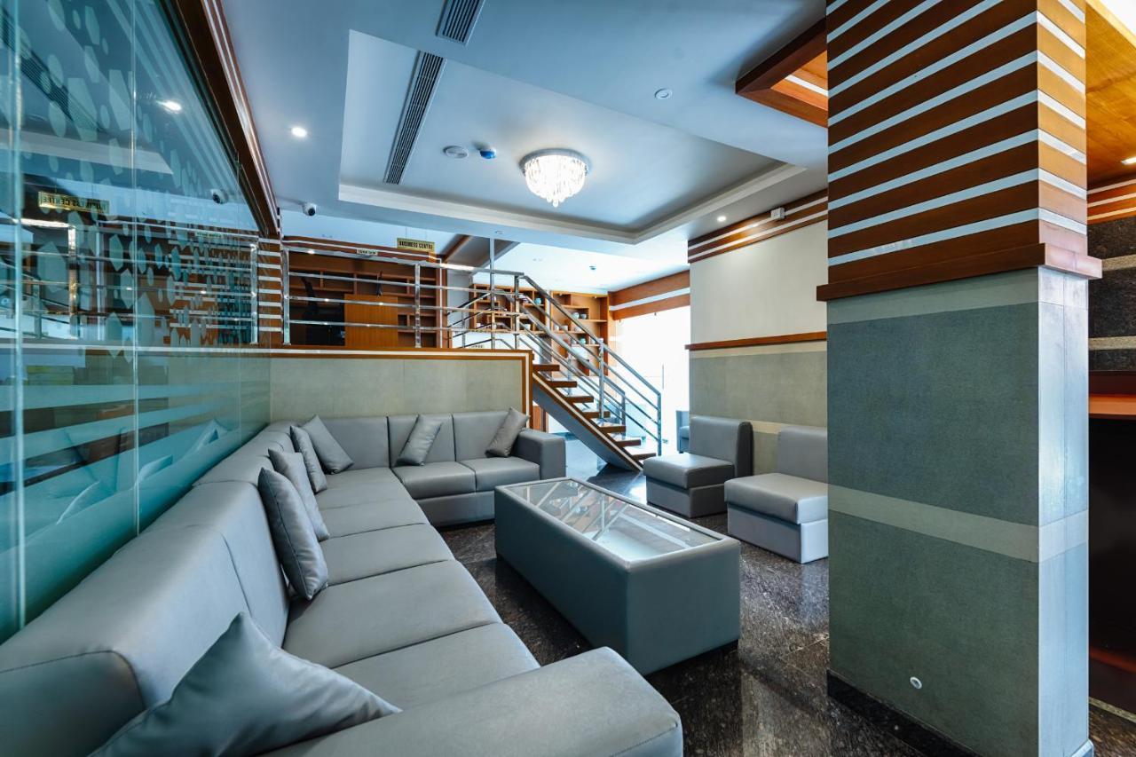 Hotel Vidya Residency Thrissur Zewnętrze zdjęcie