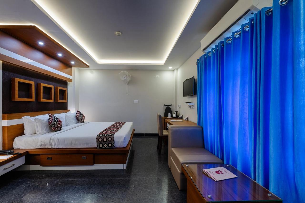Hotel Vidya Residency Thrissur Zewnętrze zdjęcie