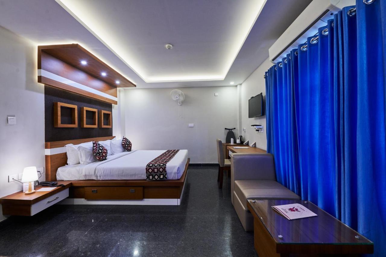 Hotel Vidya Residency Thrissur Zewnętrze zdjęcie