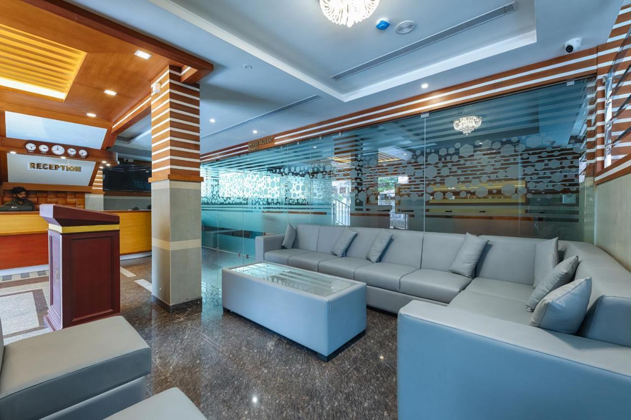 Hotel Vidya Residency Thrissur Zewnętrze zdjęcie