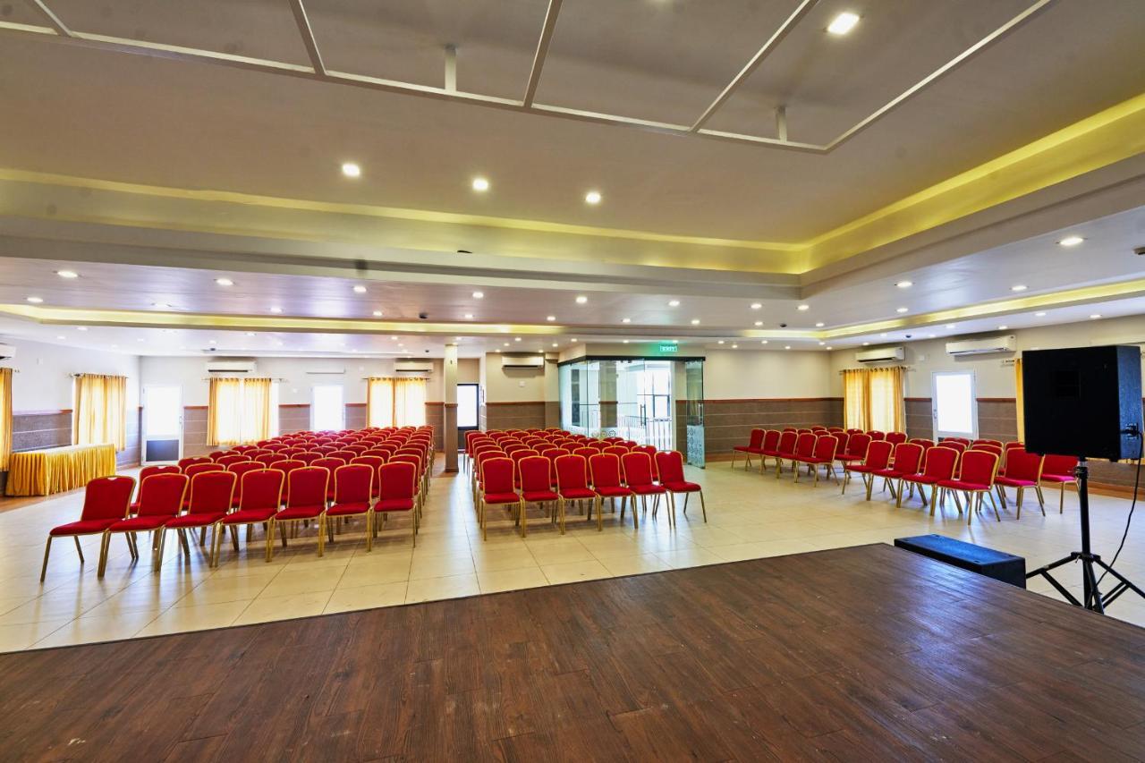 Hotel Vidya Residency Thrissur Zewnętrze zdjęcie