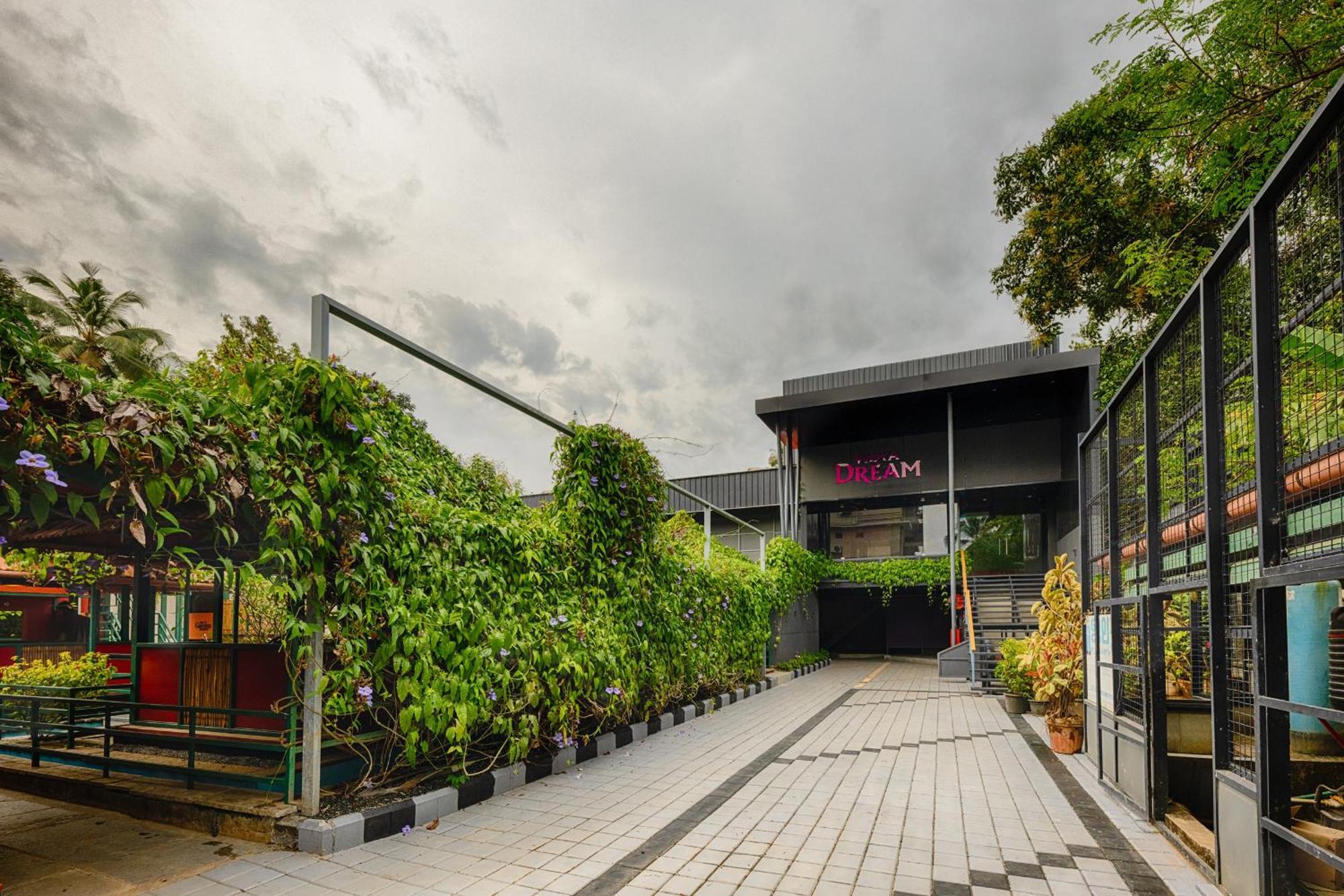 Hotel Vidya Residency Thrissur Zewnętrze zdjęcie